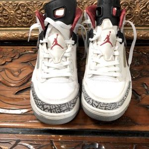 Air Jordan Spikze White & Black Sz. 9